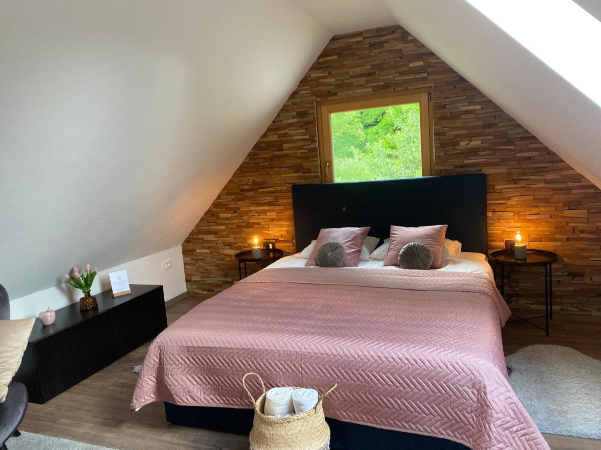 Hotel Glamping Gozdna Jasa Bovec Exterior foto
