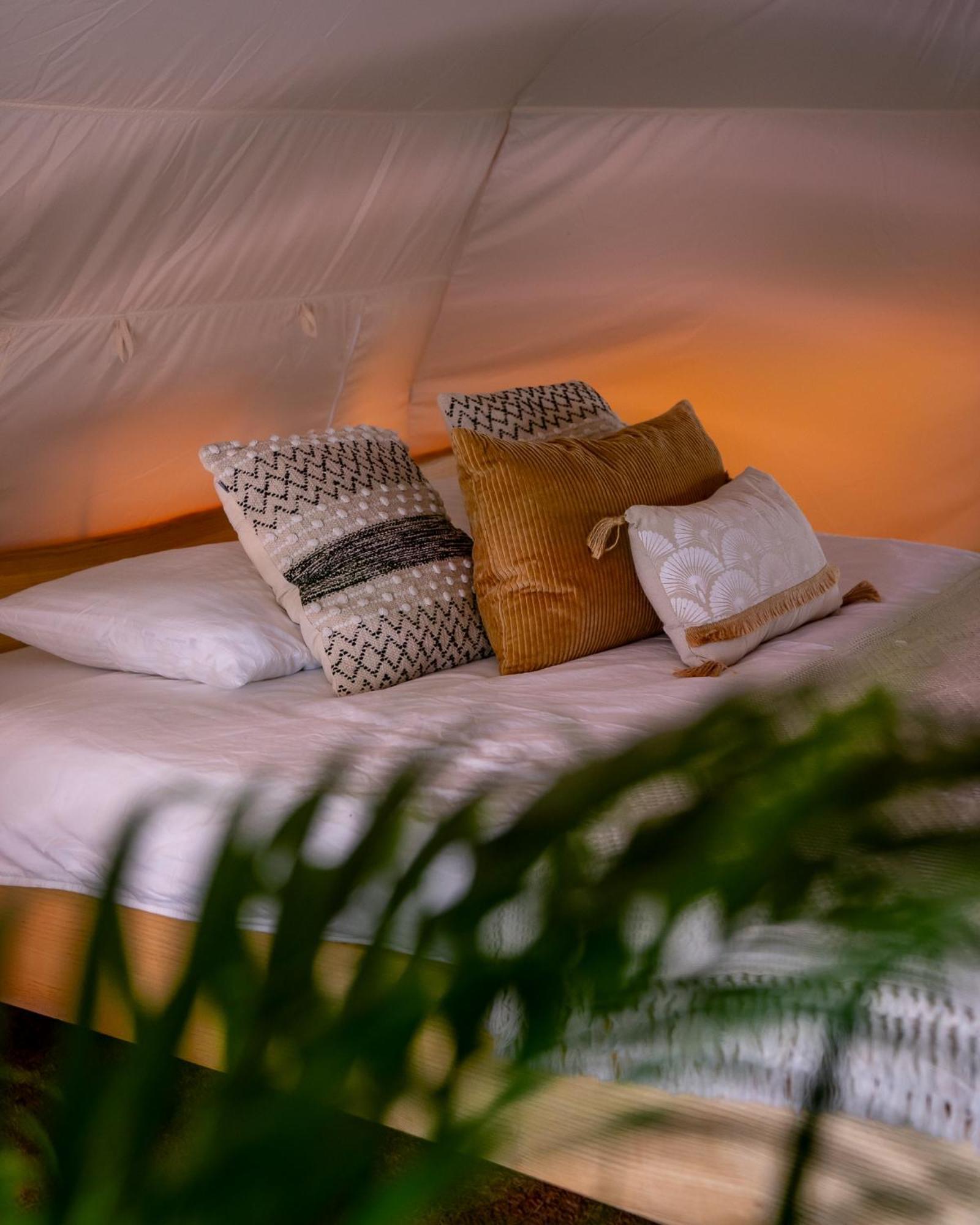 Hotel Glamping Gozdna Jasa Bovec Exterior foto