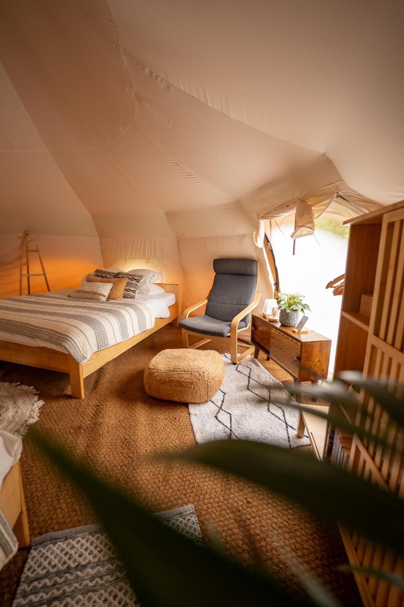 Hotel Glamping Gozdna Jasa Bovec Exterior foto