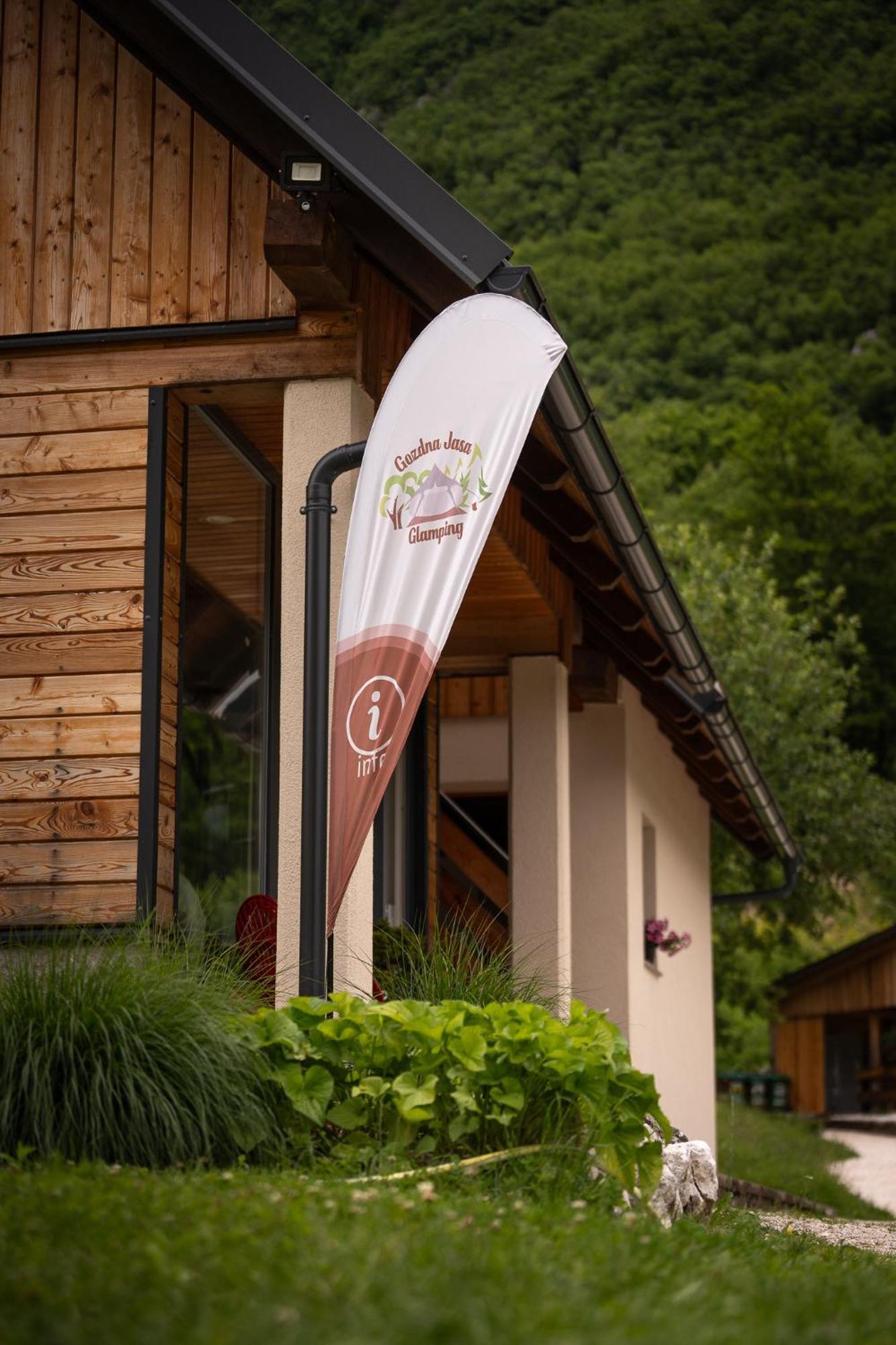 Hotel Glamping Gozdna Jasa Bovec Exterior foto